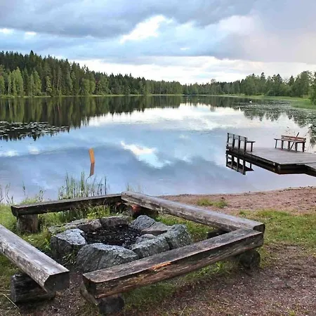 بيت ريفي Riihon Majatalo