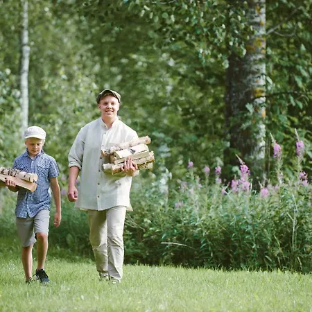 Riihon Majatalo イン *