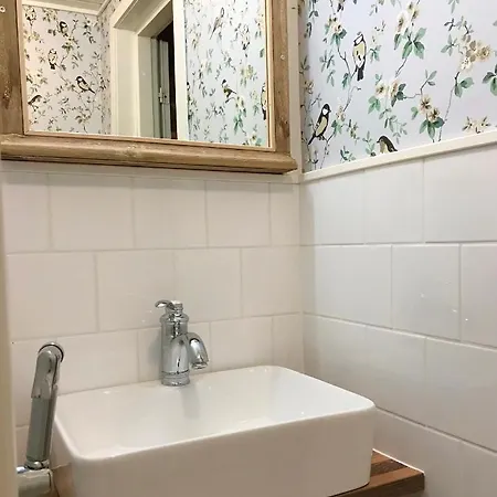 Riihon Majatalo بيت ريفي