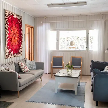 بيت ريفي Riihon Majatalo